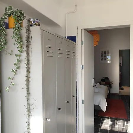 Casa de hóspedes Ruimetelijke Kamer Met Prive Badkamer Amesterdão